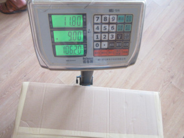 Carton on scale
